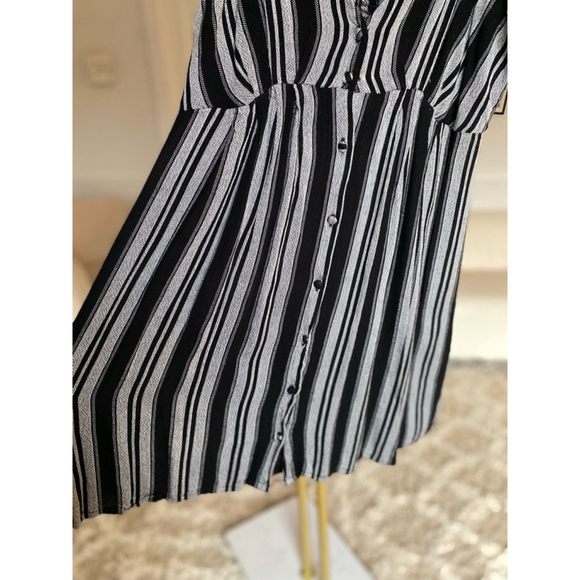 Volcom Mini Dress Striped Button Boho Flowy Surfer Beach Clean girl Festival Y2K - Picture 4 of 8